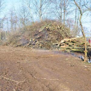 Przygotowanie terenu pod budowę i inwestycje